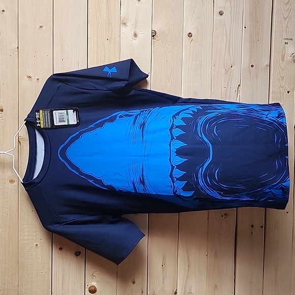 Under Armour Compression Jaws Shirt Men's Size Large NWT - Picture 1 of 6